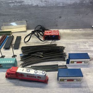 Lionel Train 4550 Santa Fe Sears Train Parts Railroad Engine Tracks Lot